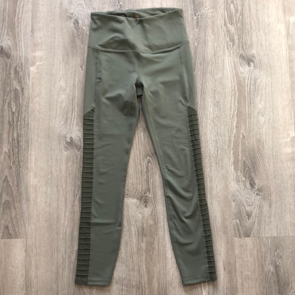 GAIAM leggings
